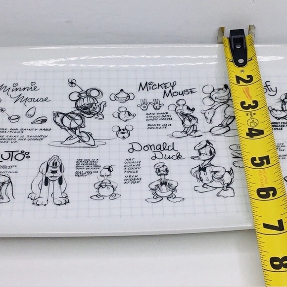 Disney Character Sketchbook Rectangular Plate - Picture 6 of 7